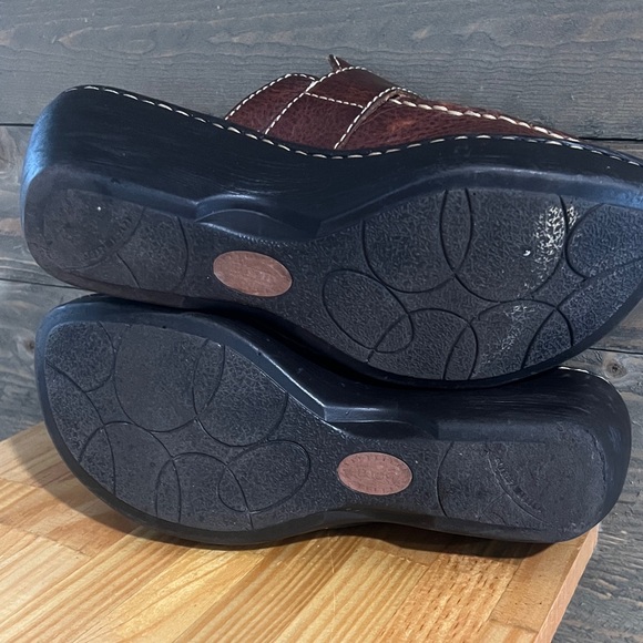 Børn Brown Leather Slide Clogs Size 8 - Picture 11 of 15